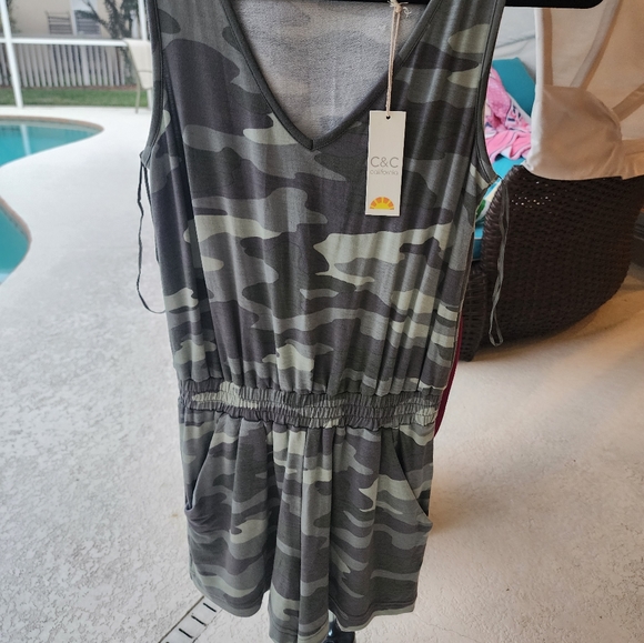 New Camouflage jumper romper - Picture 2 of 9